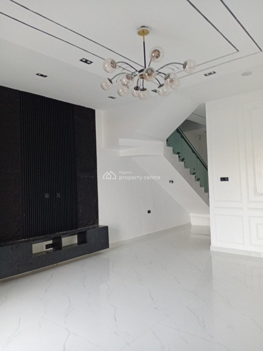 Kings Abode in a 4-bedroom + Bq Semi-detached Duplex, Orchid Road, Lekki, Lagos, Semi-detached Duplex for Sale