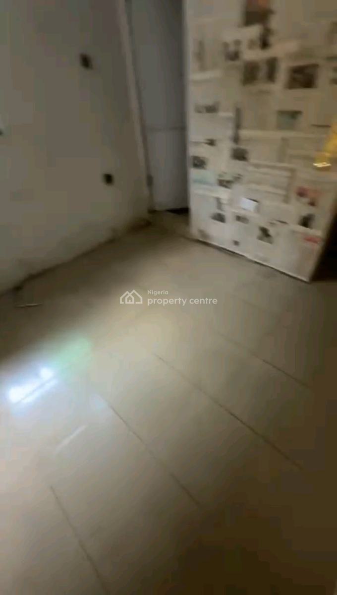 Neatly Used, Spacious and Standard Roomself in a Secured Environment, Off Kayode, Onipanu, Shomolu, Lagos, Self Contain (single Rooms) for Rent