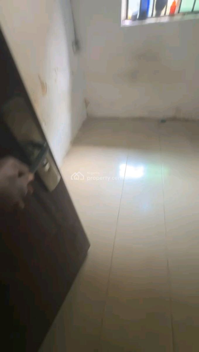 Neatly Used, Spacious and Standard Roomself in a Secured Environment,, Off Kayode, Onipanu, Shomolu, Lagos, Self Contain (single Rooms) for Rent