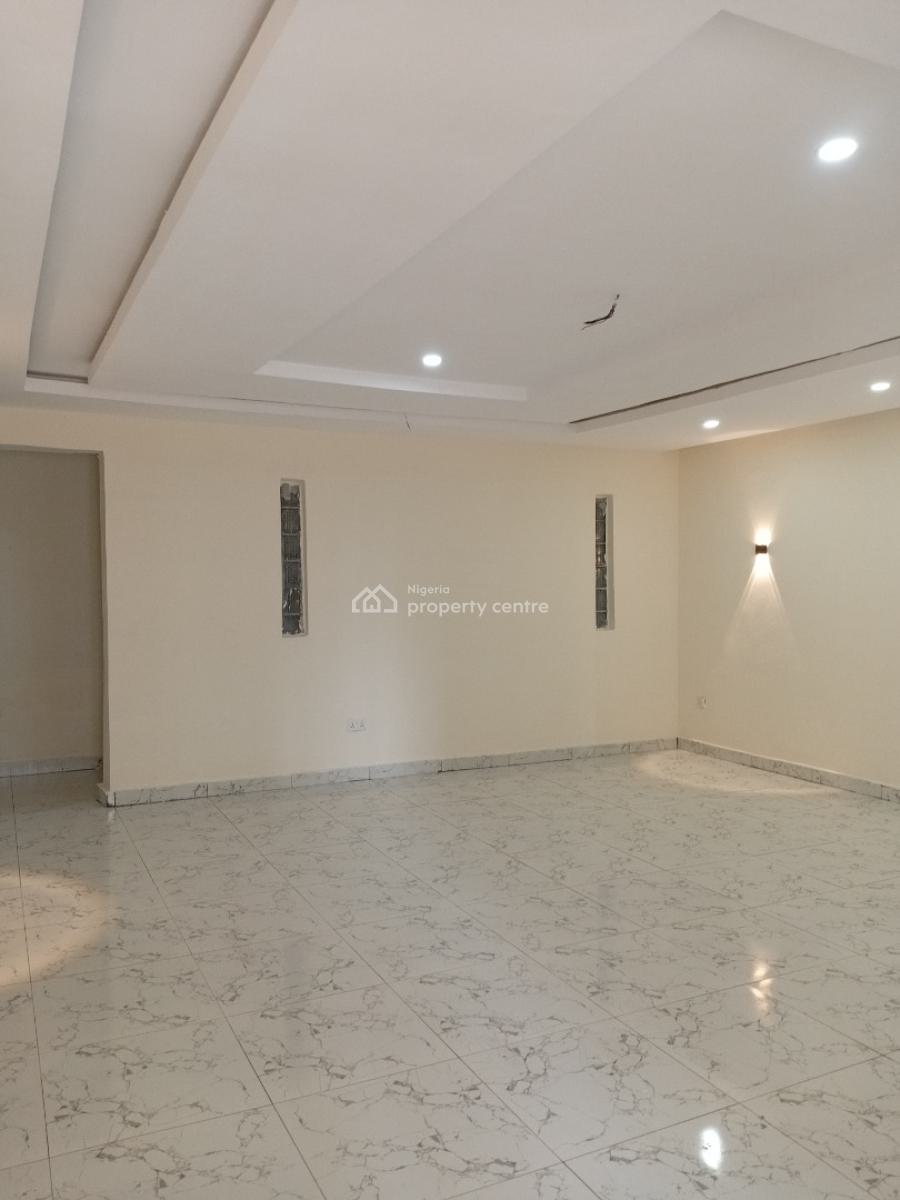 Newly Renovated 3 Bedroom Flat + Bq, Orchid Road, Lekki, Lagos, Flat / Apartment for Rent