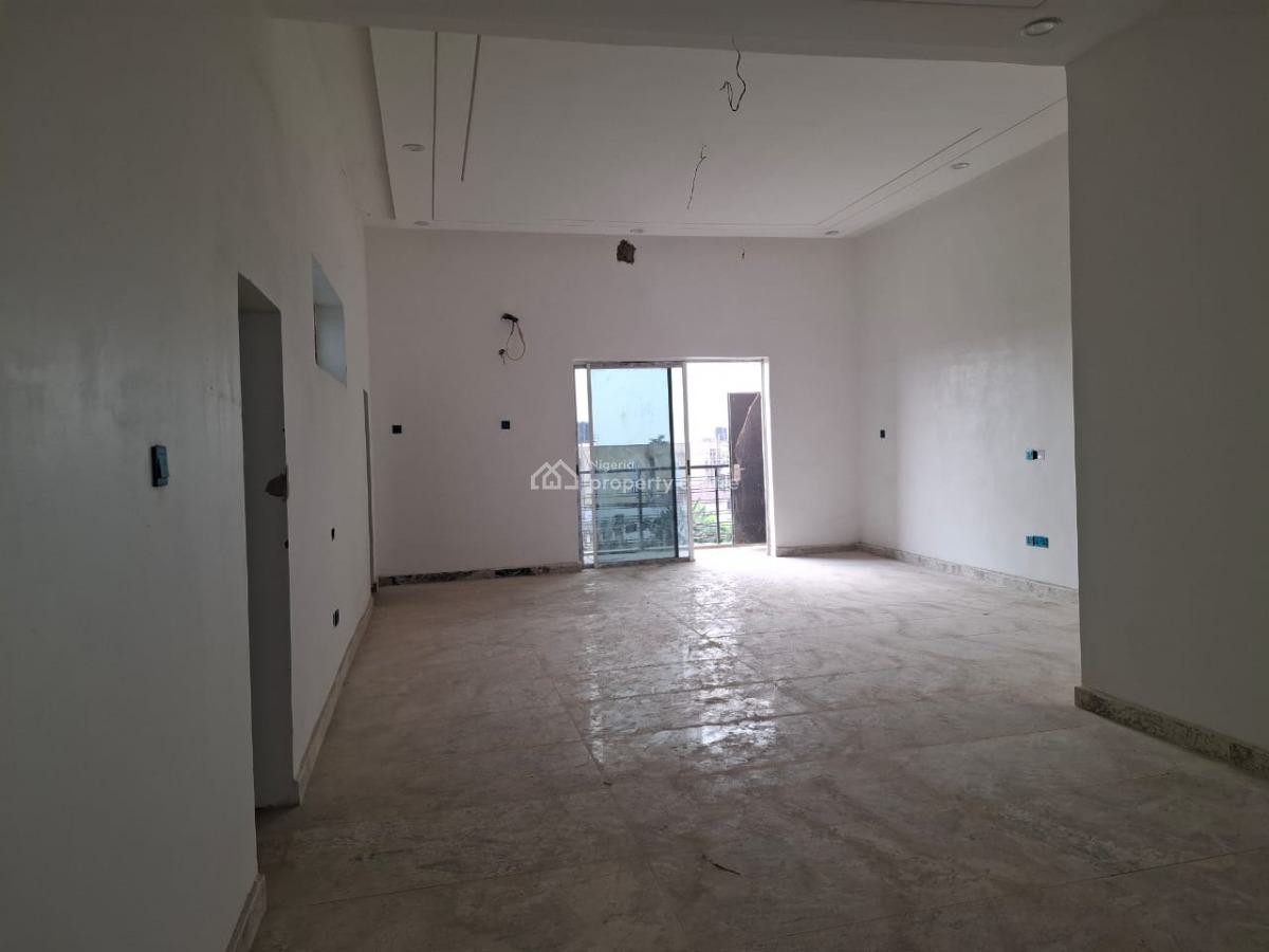 Smart 3 Bedroom Apartment with a Bq, Guzape District, Abuja, Flat / Apartment for Rent