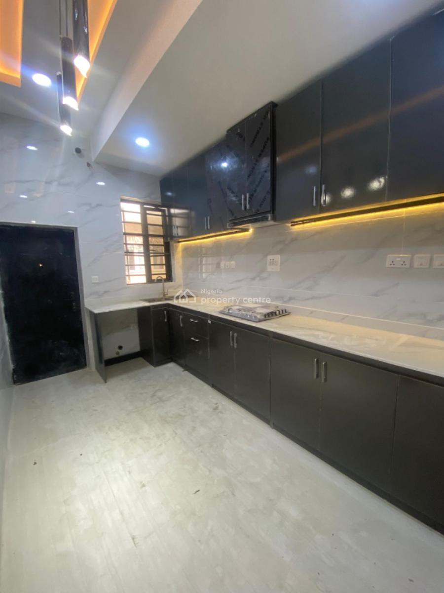 Luxurious 4 Bedroom Terrace Duplex, Abraham Adesanya, Sangotedo, Ajah, Lagos, Terraced Duplex for Sale
