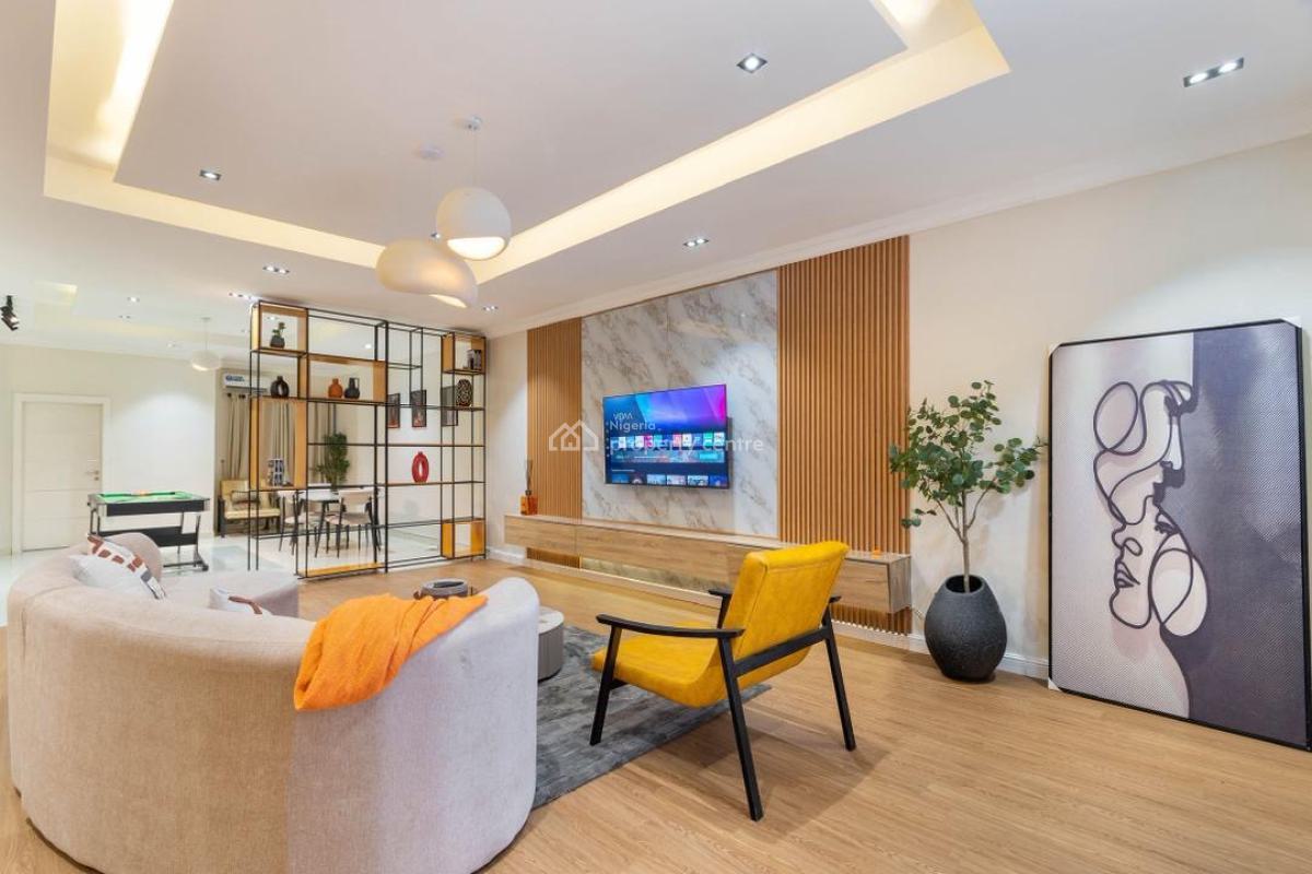 Seasoned & Exquisite 3 Bedroom Serviced Apartment, Lekki Phase 1, Lekki, Lagos, House Short Let