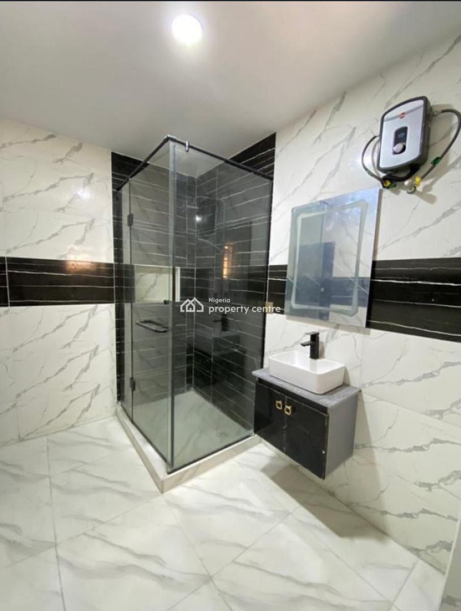 Luxury 2 Bedroom Apartment with Excellent Facilities, Lekki Phase 1, Lekki, Lagos, Flat / Apartment for Rent