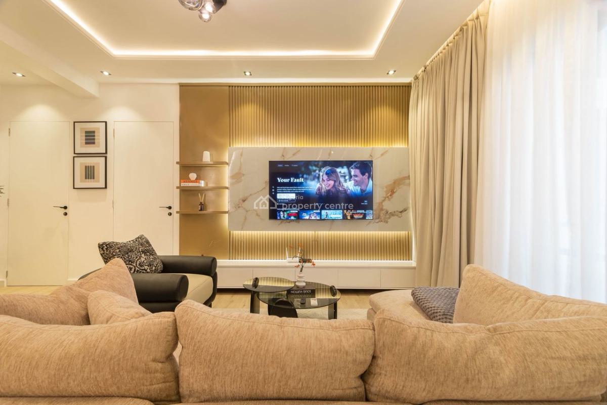 Luxury 2 Bedroom Apartment, Lekki Phase 1, Lekki, Lagos, Flat / Apartment Short Let