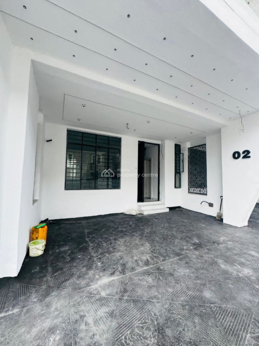 a Serviced 4bedrooms Terrace House with a Room En-suite Boys Quarters, Ikate, Lekki, Lagos, Terraced Duplex for Rent