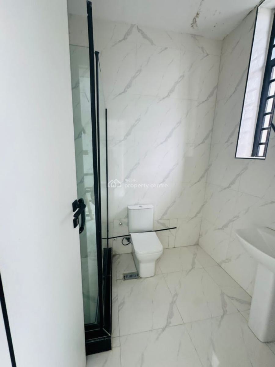 a Serviced 4bedrooms Terrace House with a Room En-suite Boys Quarters, Ikate, Lekki, Lagos, Terraced Duplex for Rent