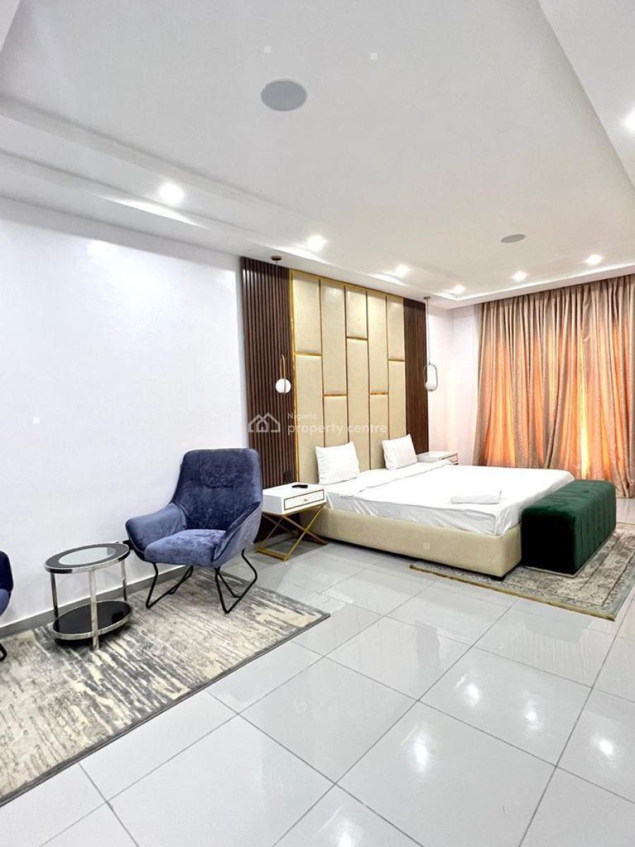 Luxury 4 Bedroom Apartment, Lekki Phase 1, Lekki, Lagos, Flat / Apartment Short Let