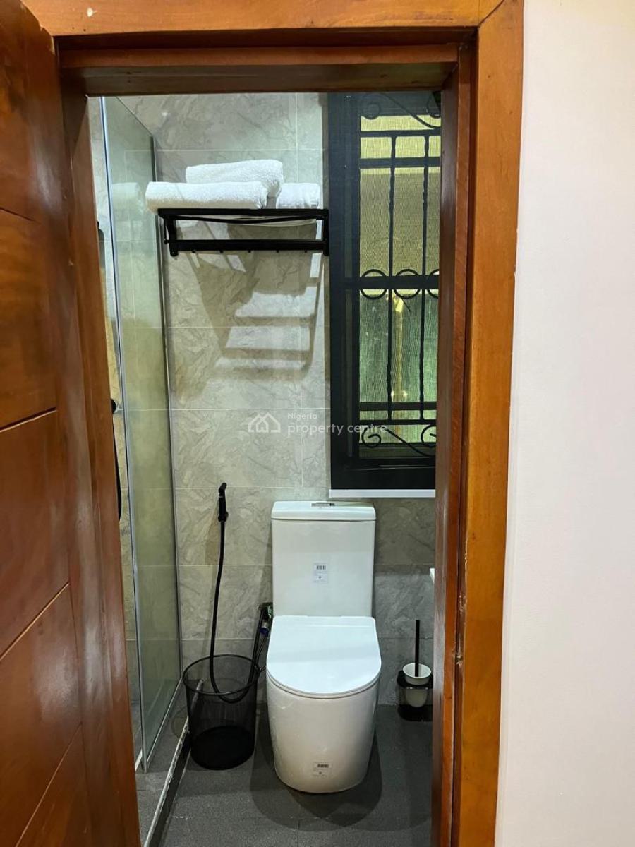 1 Bedroom Maisonette with Ps5 and Swimming Pool, Lekki Phase 1, Lekki, Lagos, Flat / Apartment Short Let