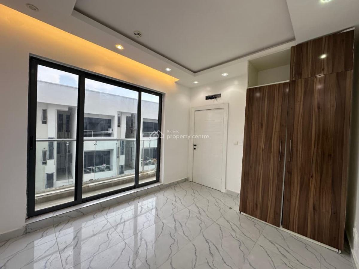 Luxury 2bedrooms Apartments with Swimming Pool and Gym, Lekki Phase 1, Lekki, Lagos, Flat / Apartment for Rent