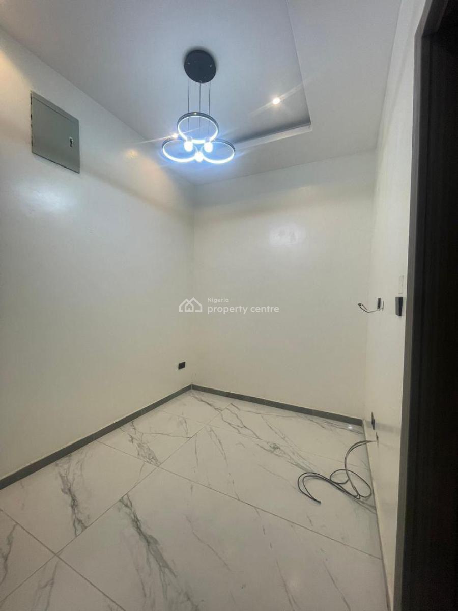 Luxury 4 Bedroom Terrace Duplex in an Estate, Lekki Phase 1, Lekki, Lagos, Semi-detached Duplex for Sale