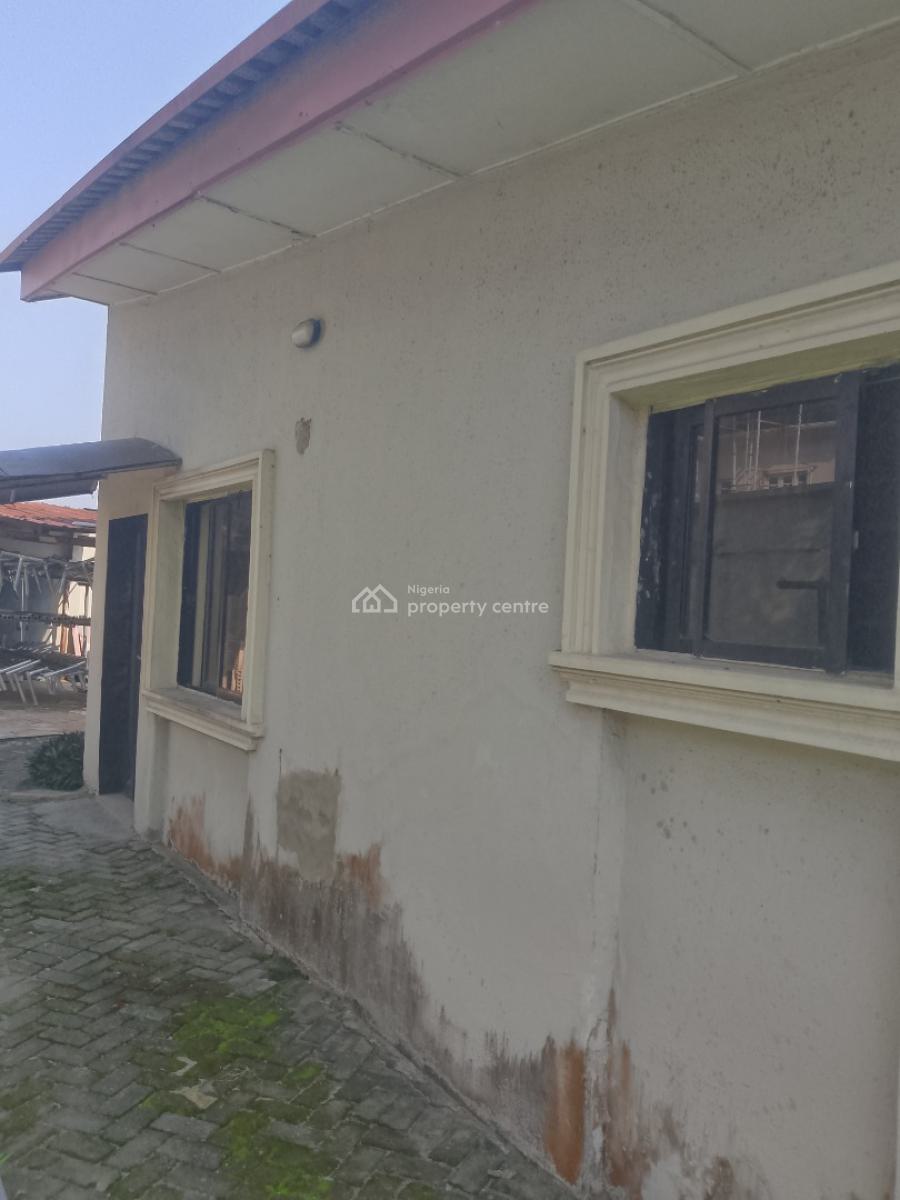 Very Spacious 3bedroom Flat, Off Mobile Road, Ajah, Lagos, Flat / Apartment for Rent