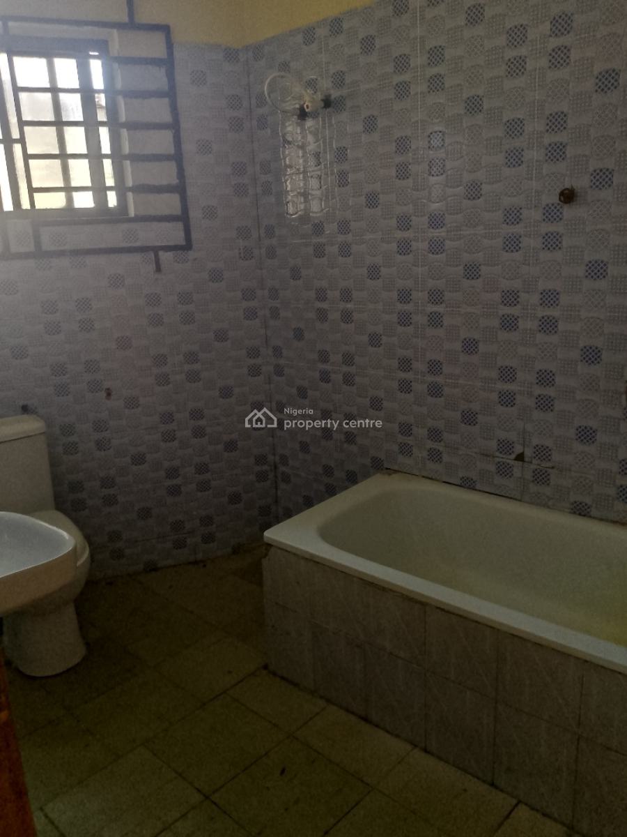Very Spacious 3bedroom Flat, Off Mobile Road, Ajah, Lagos, Flat / Apartment for Rent