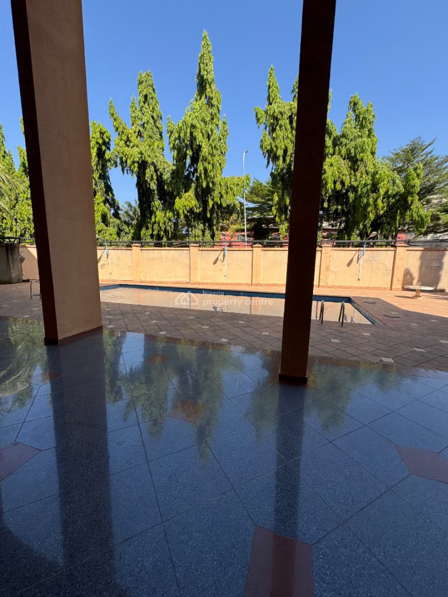 Well Spacious and Serviced 3bedrooms Flats with Boys Quarter., Maitama, Maitama District, Abuja, Flat / Apartment for Rent
