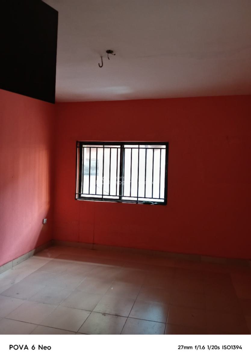 Executive and Super 4 Bedroom Flat, Off Randle Avenue, Surulere, Surulere, Lagos, Flat / Apartment for Rent