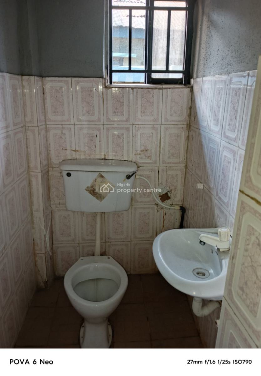 Executive and Super 4 Bedroom Flat, Off Randle Avenue, Surulere, Surulere, Lagos, Flat / Apartment for Rent