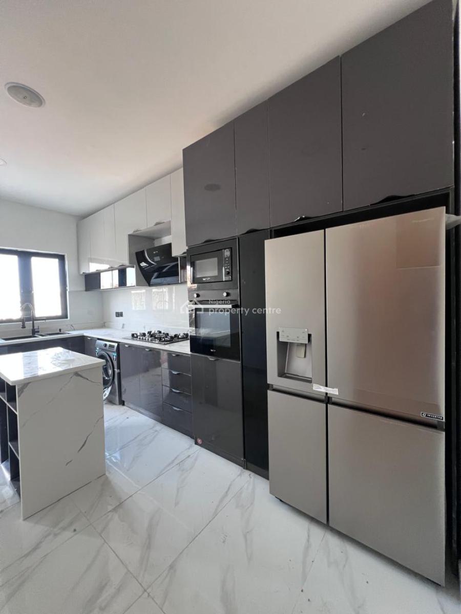 Luxury Newly Built 2 Bedroom Plus Bq, Pool, Gym, Elevator, 24hrs Power, in an Estate Off Freedom Way Lekki-phase-1, Lekki Phase 1, Lekki, Lagos, Flat / Apartment for Rent