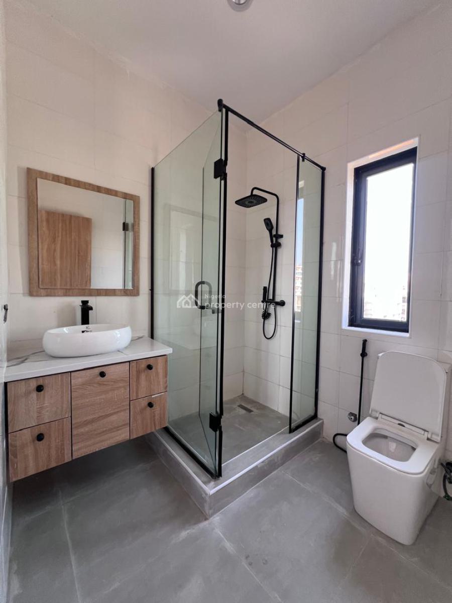 Luxury Newly Built 2 Bedroom Plus Bq, Pool, Gym, Elevator, 24hrs Power, in an Estate Off Freedom Way Lekki-phase-1, Lekki Phase 1, Lekki, Lagos, Flat / Apartment for Rent