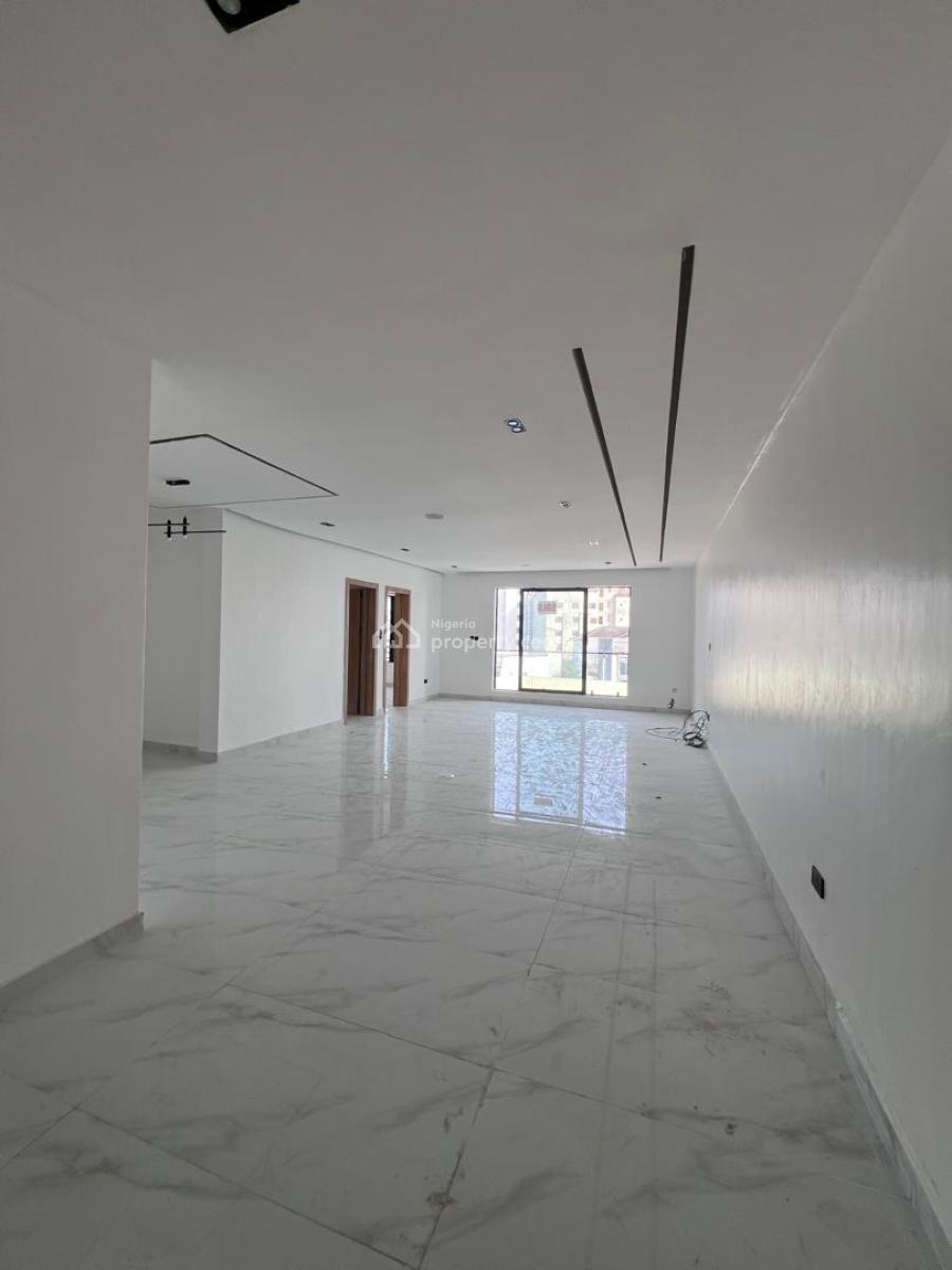 Luxury Newly Built 2 Bedroom Plus Bq, Pool, Gym, Elevator, 24hrs Power, in an Estate Off Freedom Way Lekki-phase-1, Lekki Phase 1, Lekki, Lagos, Flat / Apartment for Rent