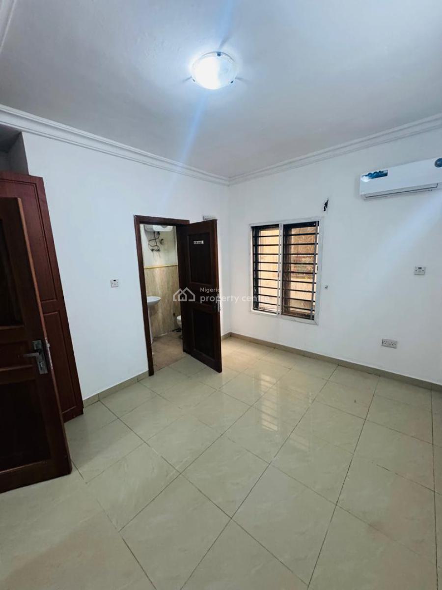 Exquisite 2 Bedroom Apartment with Bq Ac, Lekki Phase 1, Lekki, Lagos, Flat / Apartment for Rent