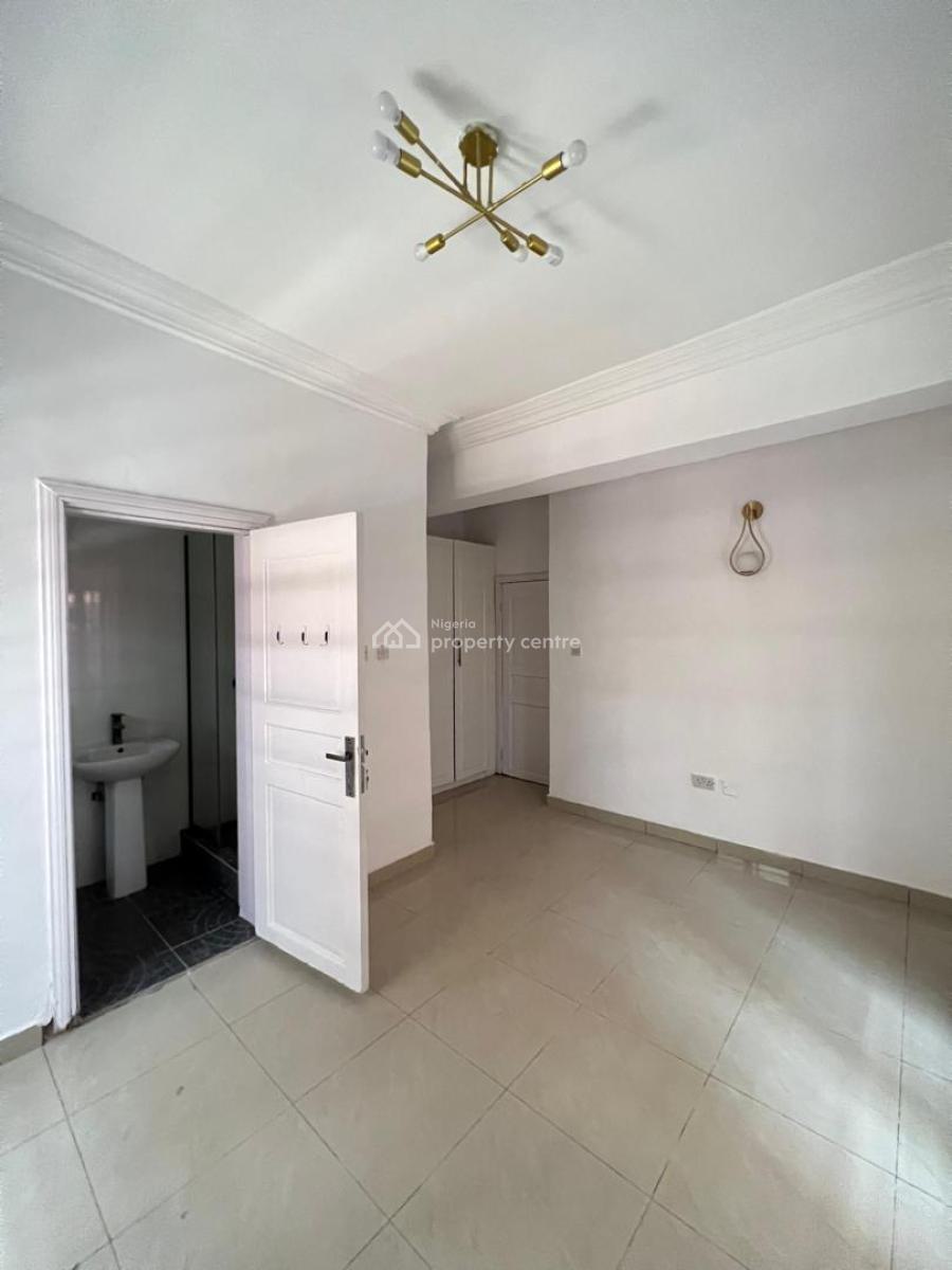 Exquisite 2 Bedroom Apartment with Bq Ac, Lekki Phase 1, Lekki, Lagos, Flat / Apartment for Rent