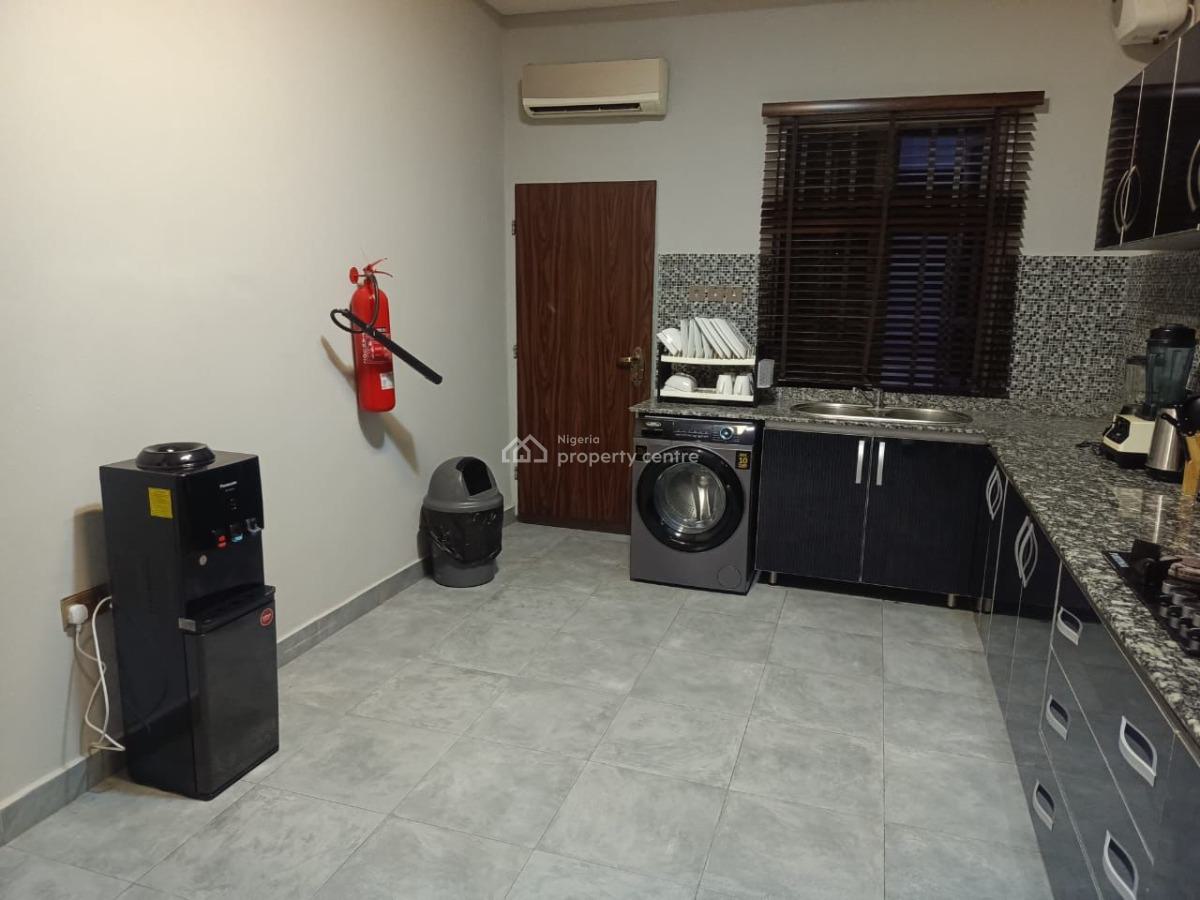 Newly Built 3 Bedroom Apartment, Admiralty Way, Lekki Phase 1, Lekki, Lagos, Detached Duplex Short Let