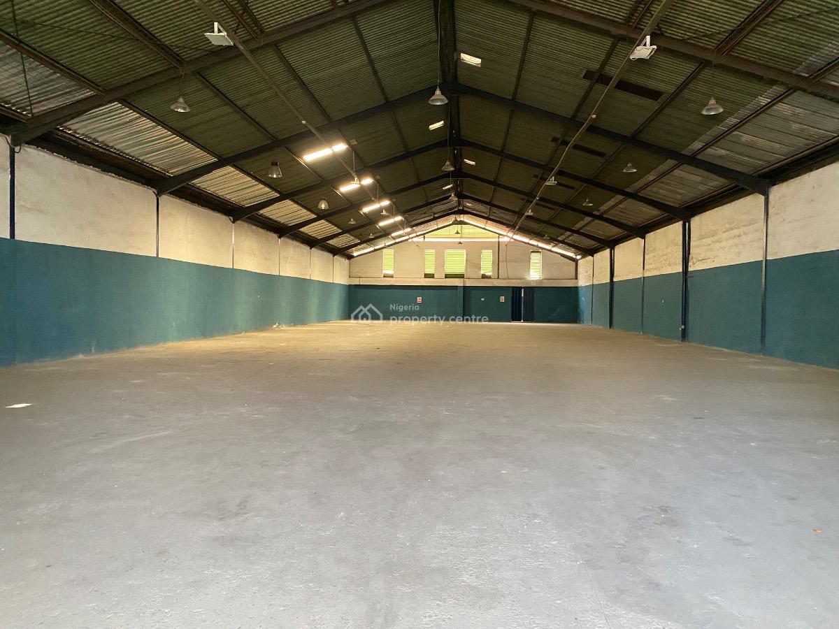 1000 Sqm Warehouse for Storage, Off Oba Akran Ikeja, Ikeja, Lagos, Warehouse for Rent