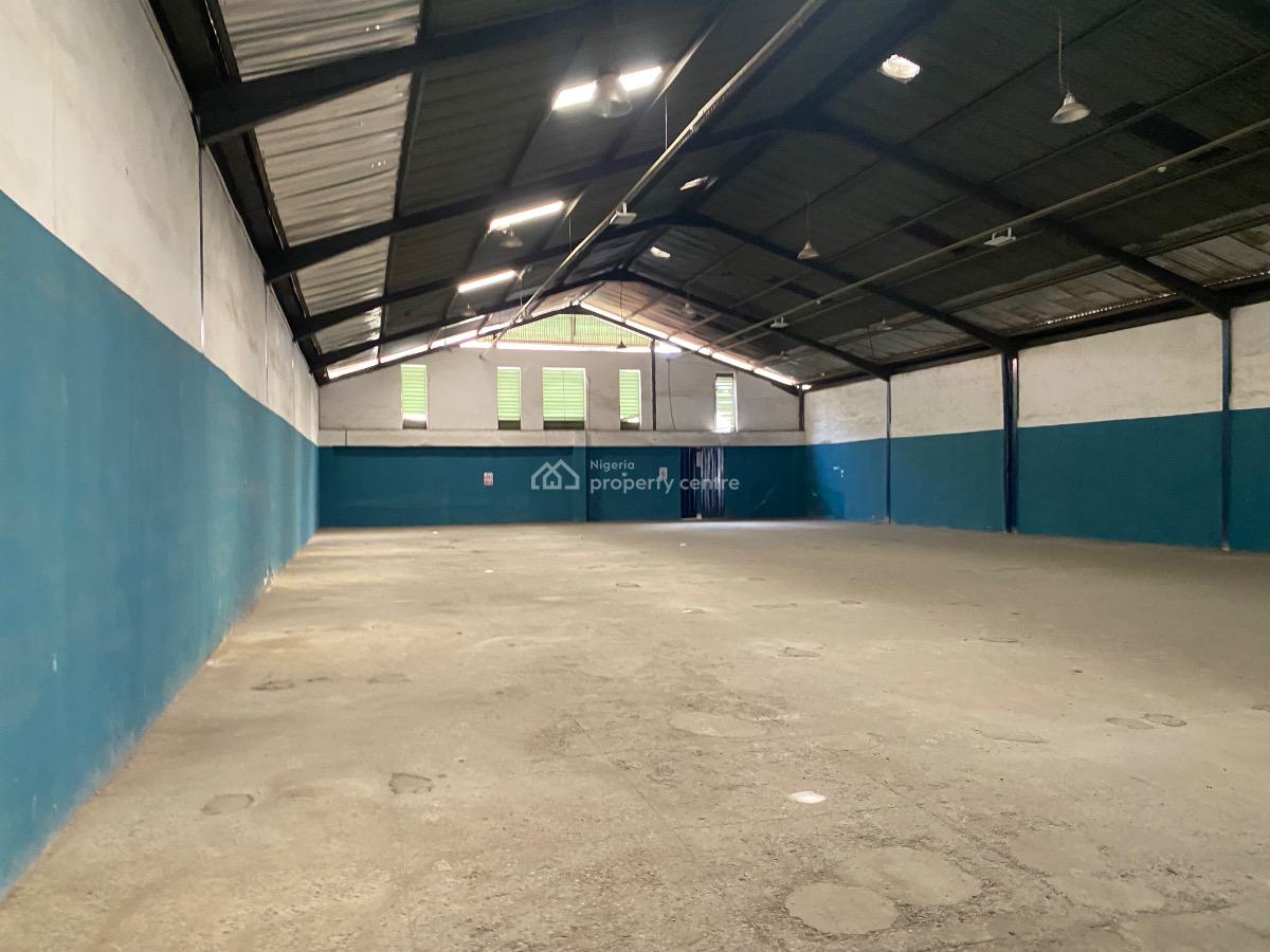 1000 Sqm Warehouse for Storage, Off Oba Akran Ikeja, Ikeja, Lagos, Warehouse for Rent