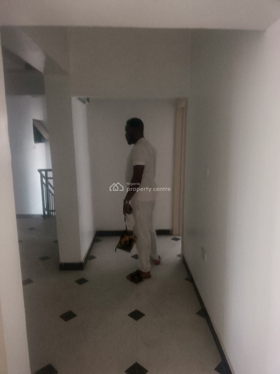 Newly 5 Bedrom Semi-detached Hse + 3 Bedroom Massionatte + 1 Bq, Gra Phase 2, Magodo, Lagos, Semi-detached Duplex for Rent