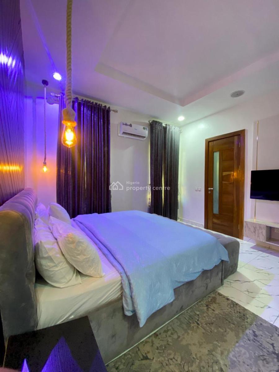 5 Bedroom Apartments, Lekki Phase 1, Lekki, Lagos, Flat / Apartment for Rent