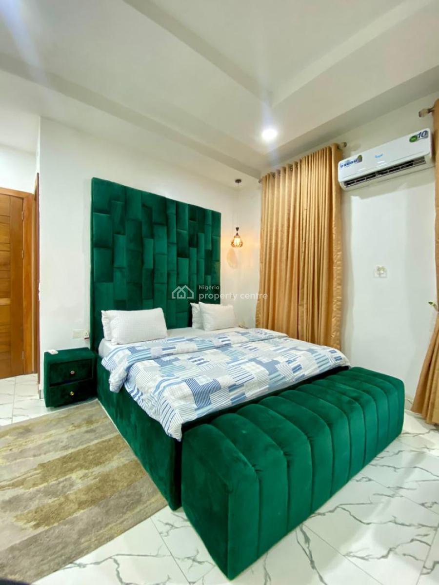 5 Bedroom Apartments, Lekki Phase 1, Lekki, Lagos, Flat / Apartment for Rent