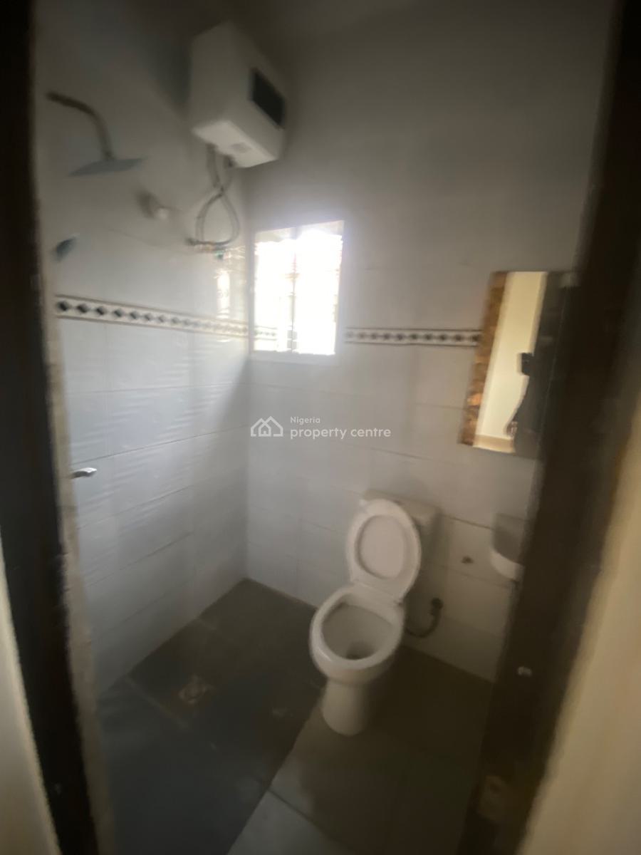 Neatly Renovated 2 Bedroom Flat  Lifecamp Junction, Lifecamp, Life Camp, Abuja, Flat / Apartment for Rent