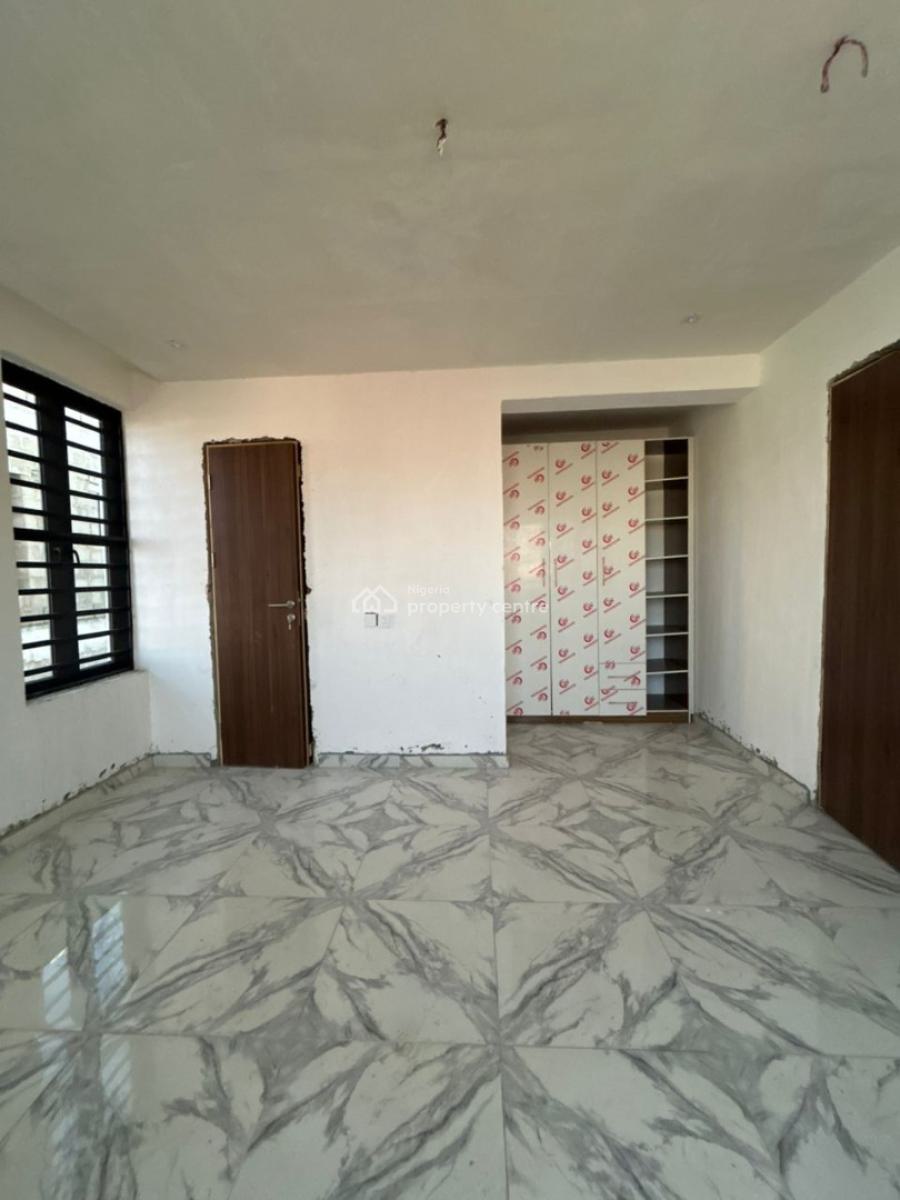 2-bedroom Apartment, Ologolo, Lekki, Lagos, Flat / Apartment for Sale