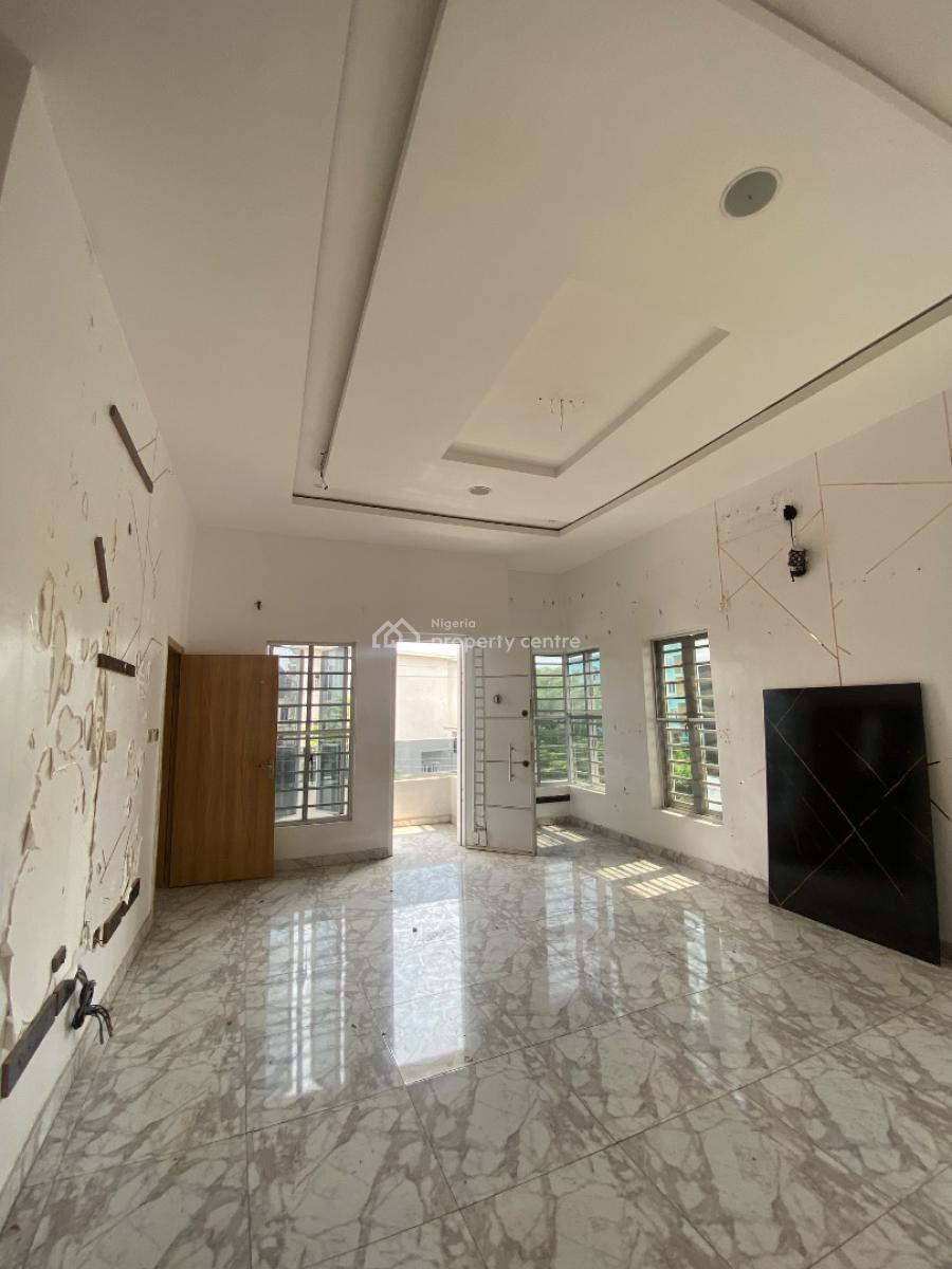 Standard Mini Flat Available, Oral Estate, Lekki Expressway, Lekki, Lagos, Mini Flat (room and Parlour) for Rent