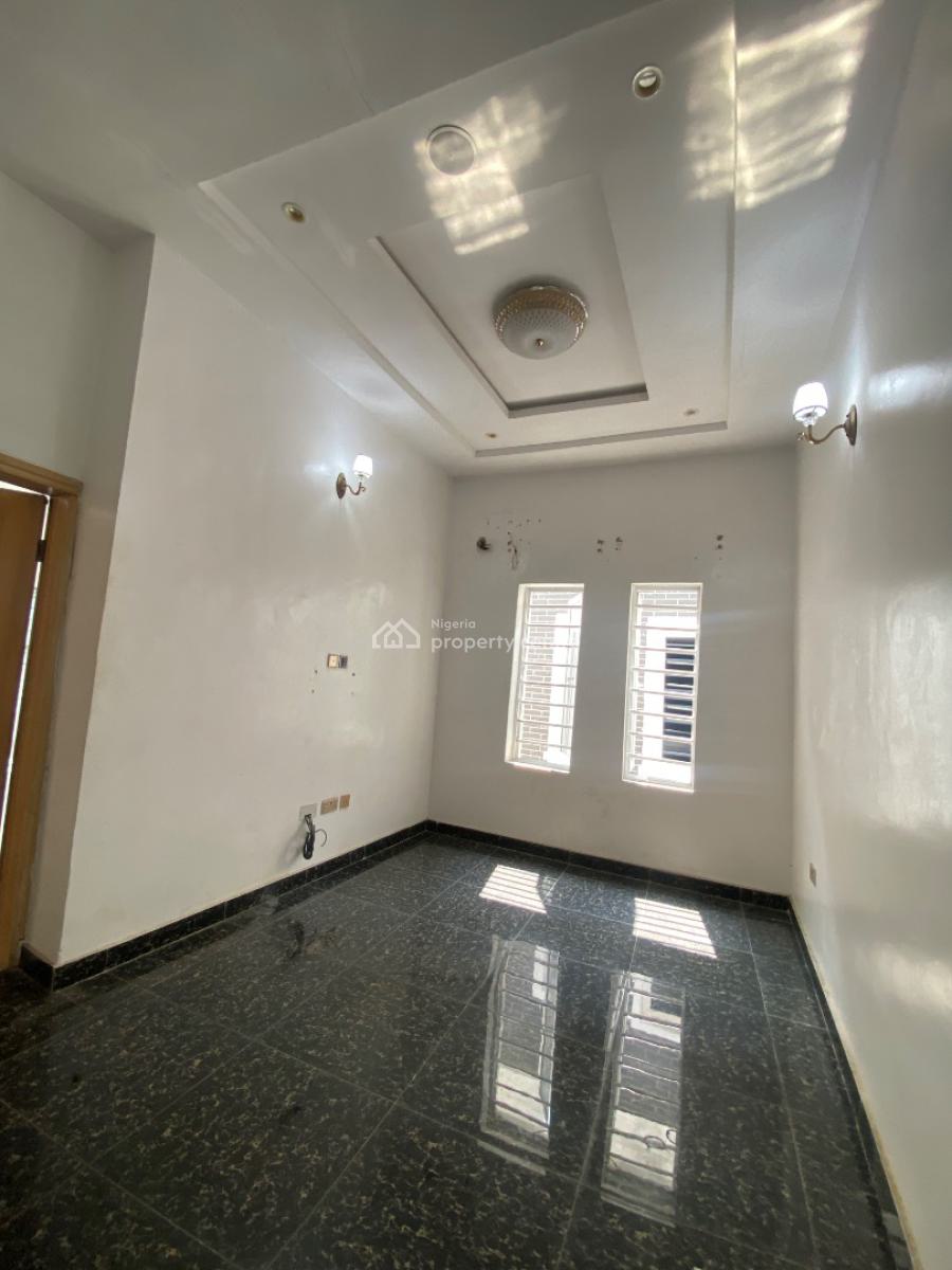 Standard Mini Flat Available, Oral Estate, Lekki Expressway, Lekki, Lagos, Mini Flat (room and Parlour) for Rent