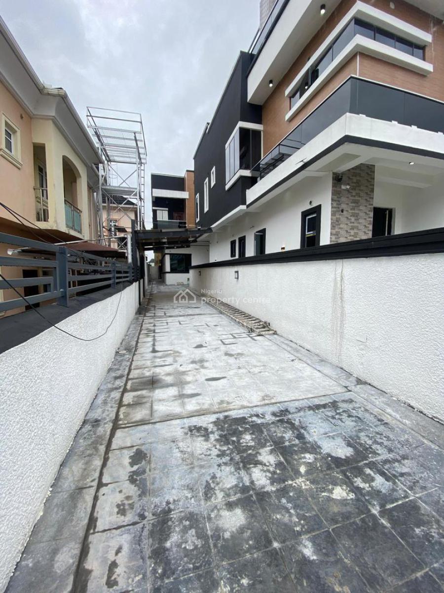 Classic 4 Bedroom Semi Detached Duplex with Bq in a Secure Estate, Chevron, Lekki, Lagos, Semi-detached Duplex for Sale