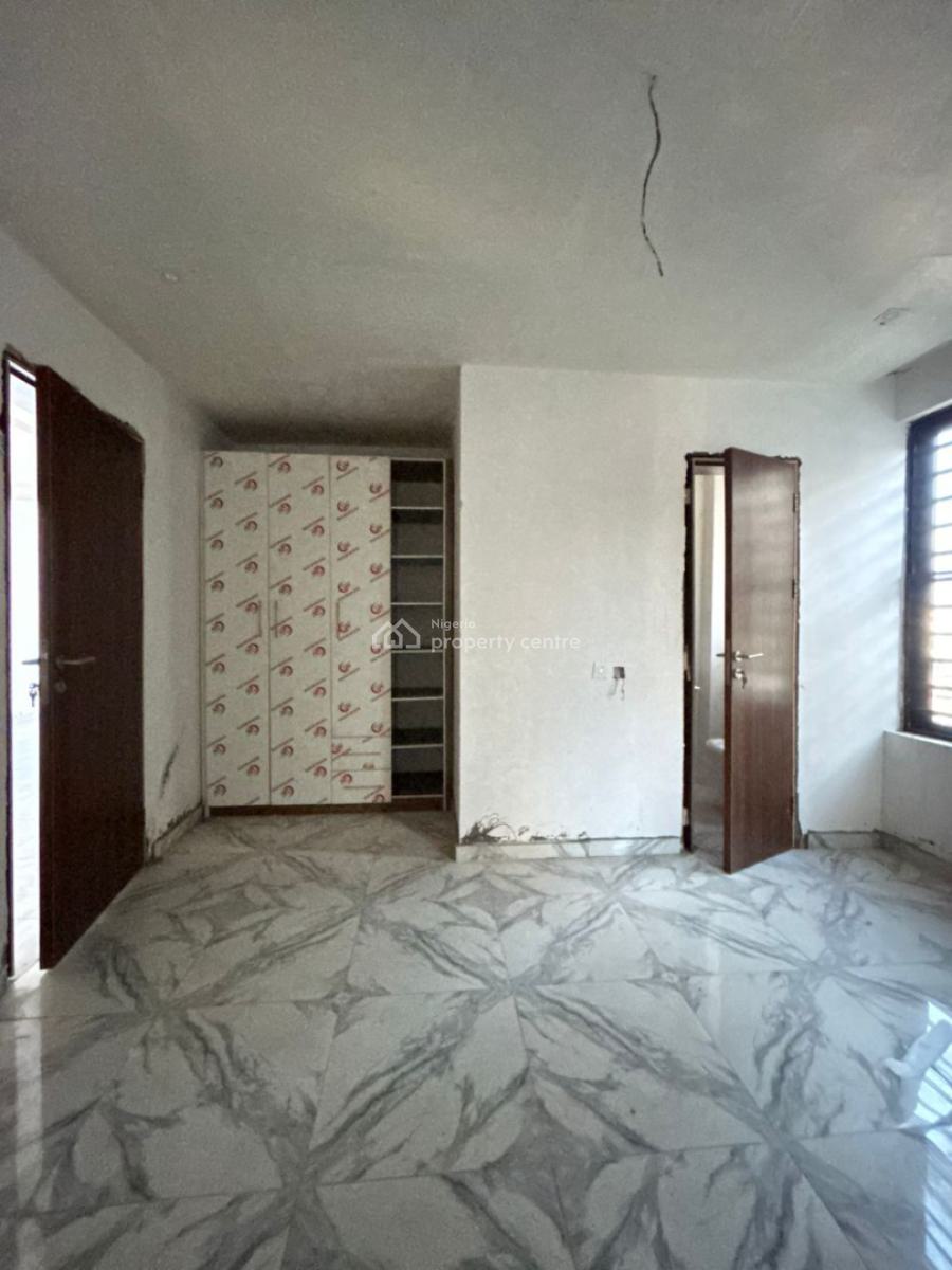 2-bedroom Apartment, Ologolo, Lekki, Lagos, Flat / Apartment for Sale