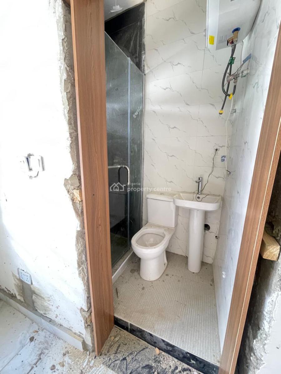 Beautifully Built 2 Bedroom Maisonette Apartment, Ikate, Lekki, Lagos, Flat / Apartment for Sale