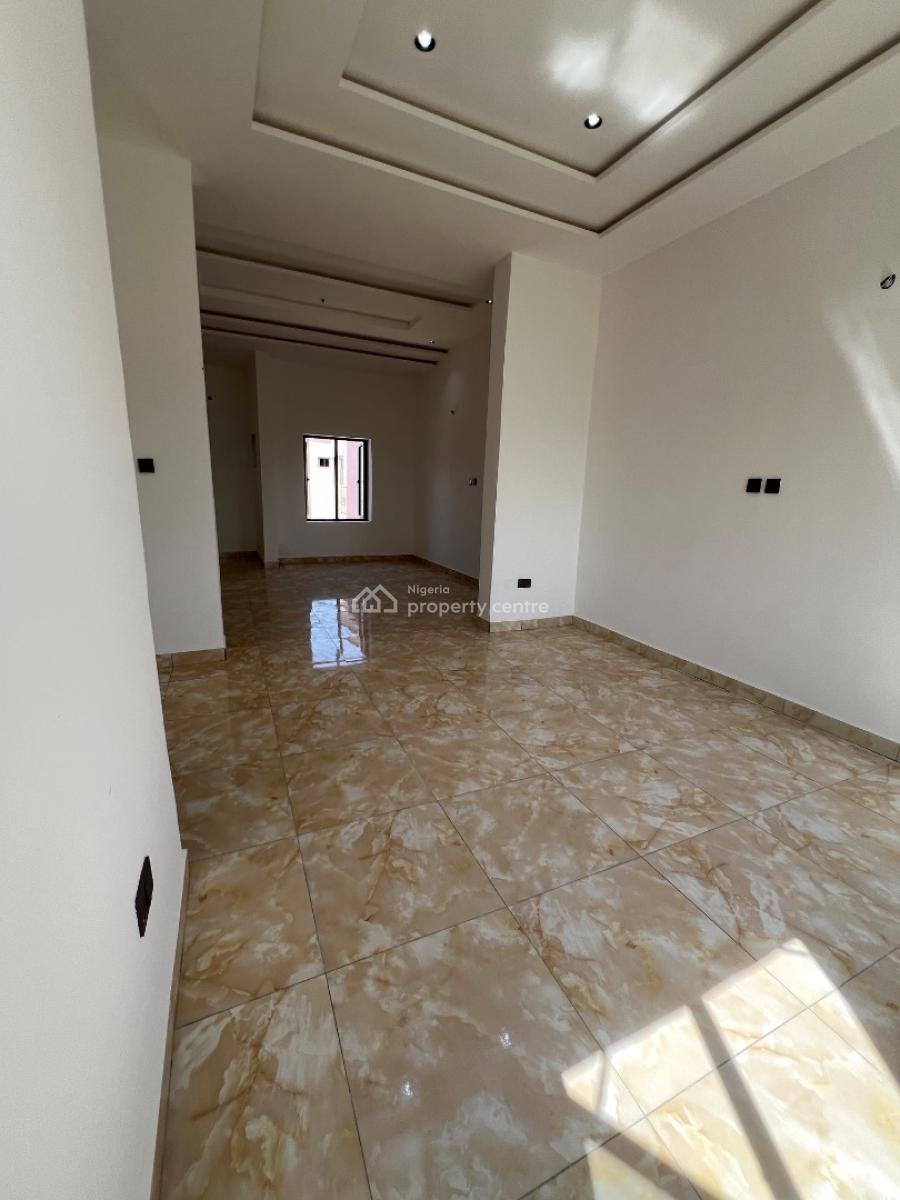 4 Bedroom Semi-finished Terrace Duplex with a Room Bq., Gaduwa, Abuja, Terraced Duplex for Sale