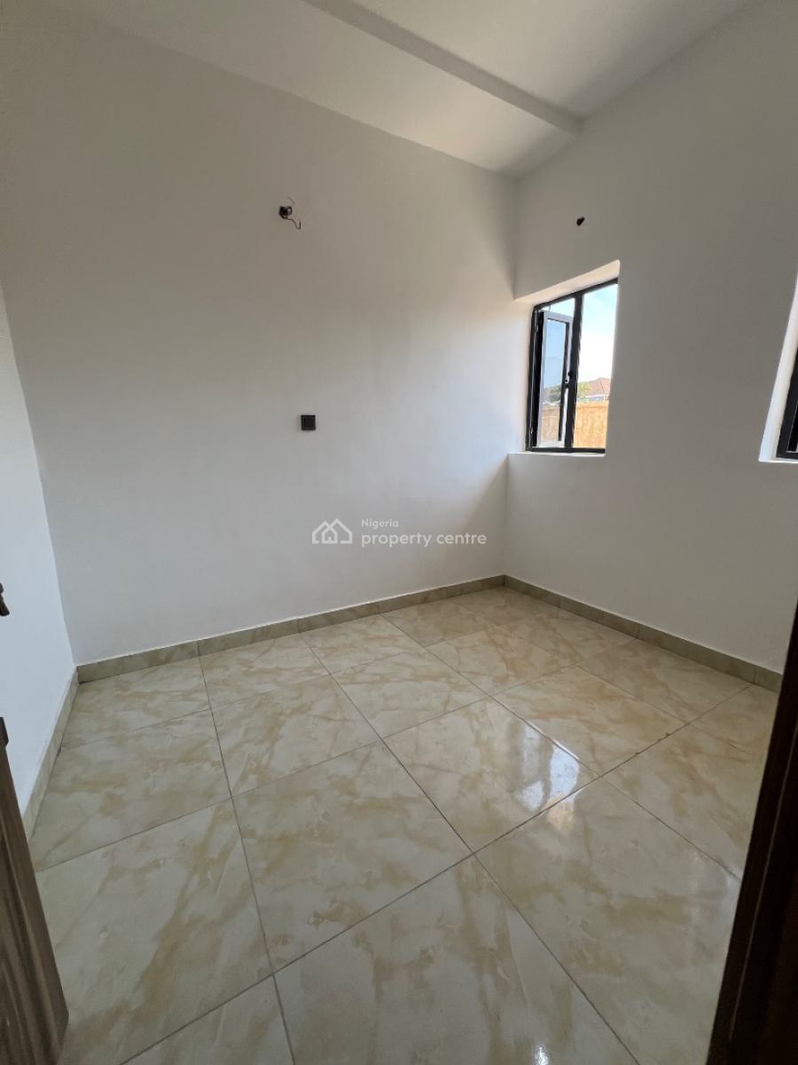 4 Bedroom Semi-finished Terrace Duplex with a Room Bq., Gaduwa, Abuja, Terraced Duplex for Sale