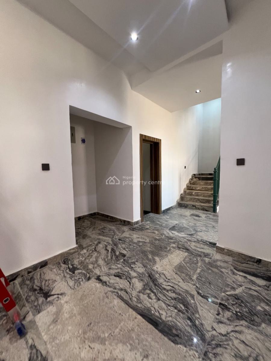 4 Bedroom Semi-finished Terrace Duplex with a Room Bq., Gaduwa, Abuja, Terraced Duplex for Sale