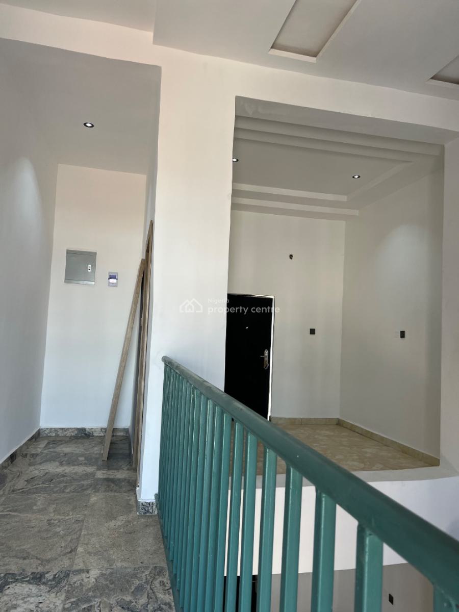 4 Bedroom Semi-finished Terrace Duplex with a Room Bq., Gaduwa, Abuja, Terraced Duplex for Sale