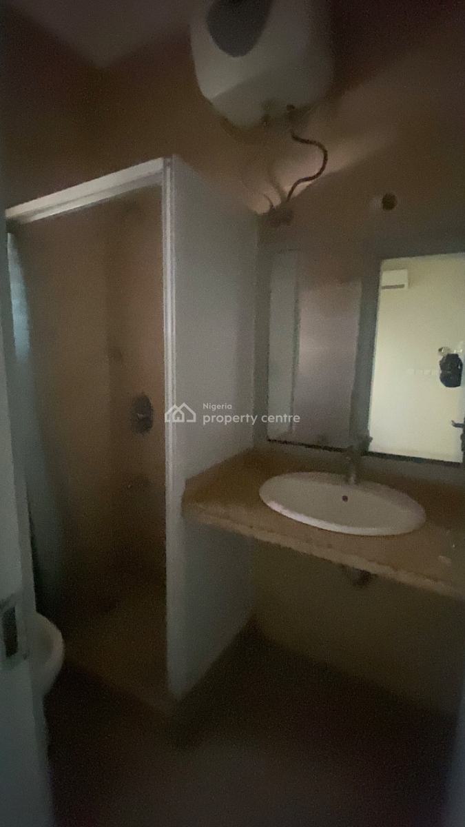 Neatly Renovated 3 Bedroom Flat  Jahi, Jahi, Jahi, Abuja, Flat / Apartment for Rent