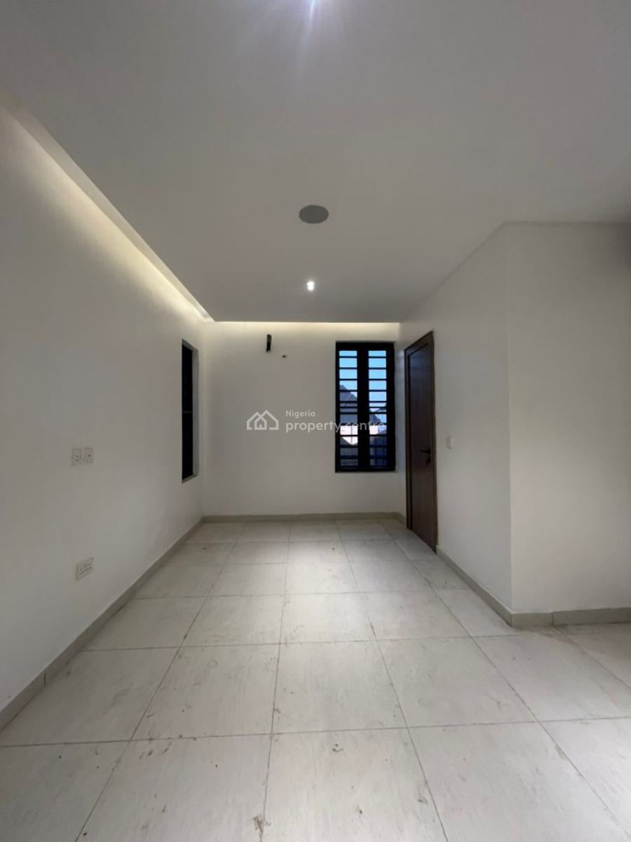 2-bedroom Apartment, Osapa, Lekki, Lagos, Flat / Apartment for Sale