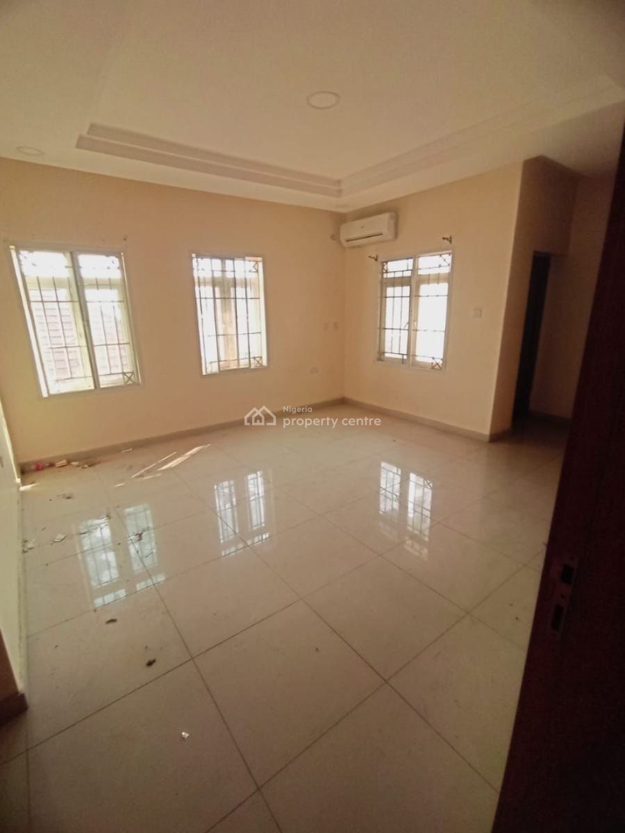 Clean 3 Bedroom Secured Apartment, Ikate Elegushi, Lekki, Lagos, Flat / Apartment for Rent