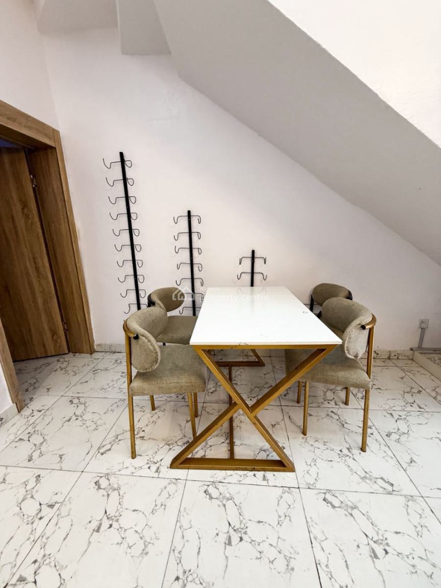 𝐅𝐔𝐋𝐋𝐘 𝐅𝐔𝐑𝐍𝐈𝐒𝐇𝐄𝐃 𝟑-𝐁𝐄𝐃𝐑𝐎𝐎𝐌 𝐓𝐄𝐑𝐑𝐀𝐂𝐄 𝐃𝐔𝐏l, Off Lasu-igando Road, Igando, Alimosho, Lagos, Terraced Duplex for Sale