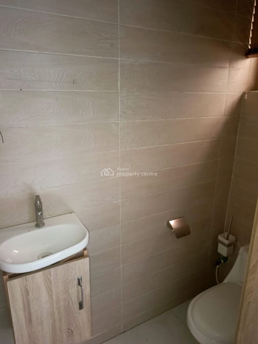 Self Compound 4 Semi Detached Bedroom Duplex with Bq in Hrc Harris, Harris Drive Hrc Estate 🏡 Lekki Lagos State, Lekki, Lagos, Semi-detached Duplex for Sale