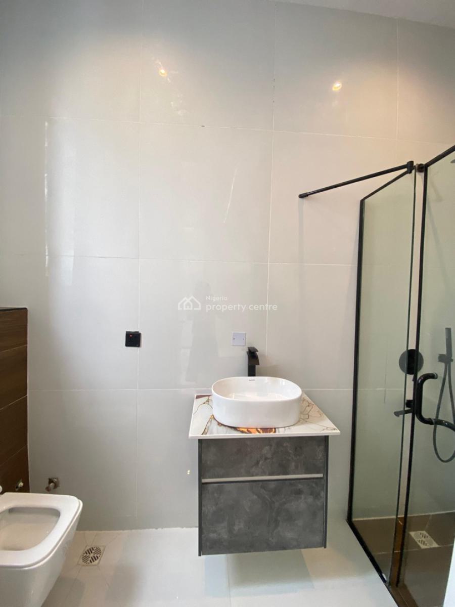 5 Bedroom Fully Detached Duplex with Bq & Pool, Oral Estate, Lekki, Lagos, Detached Duplex for Sale