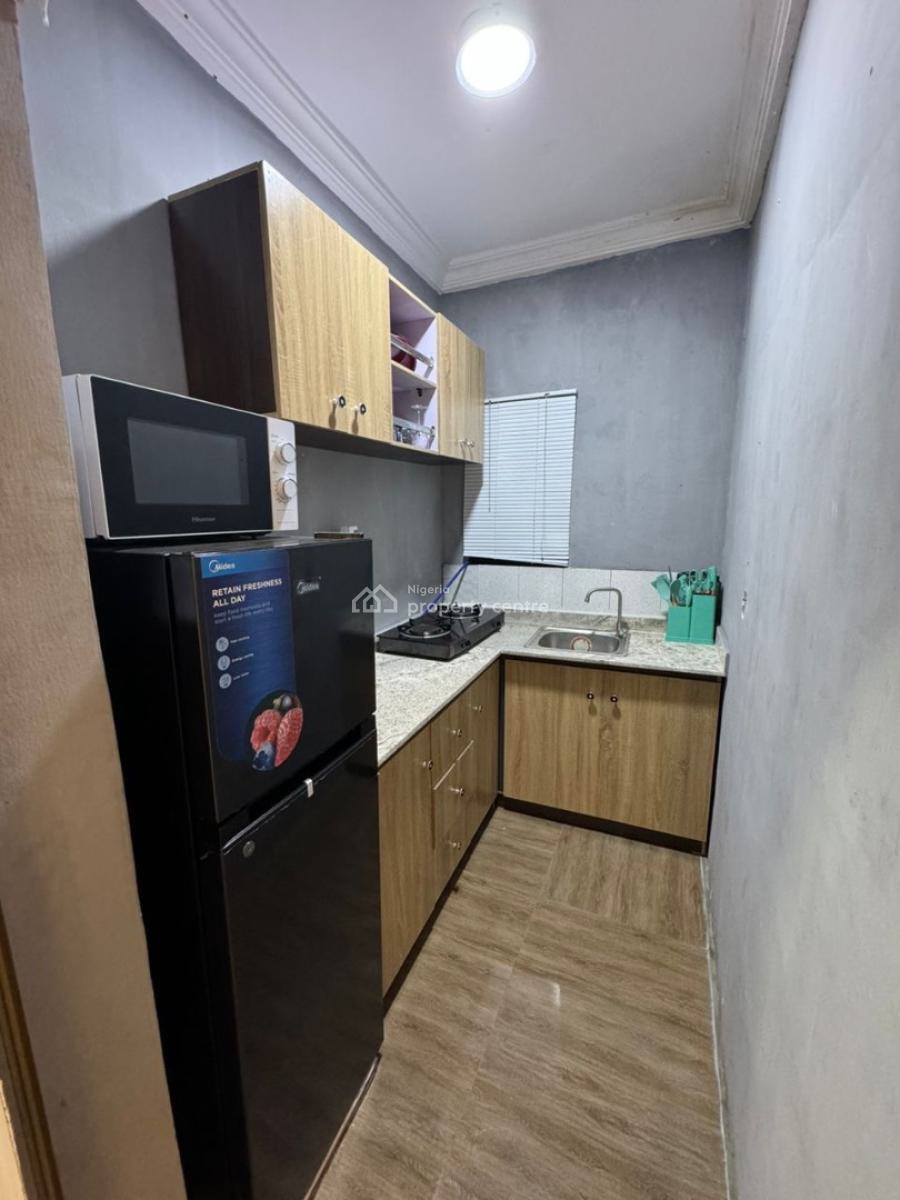 Beautiful Mini Flat Apartment, Ibiyemi, Palmgrove, Shomolu, Lagos, Detached Duplex Short Let