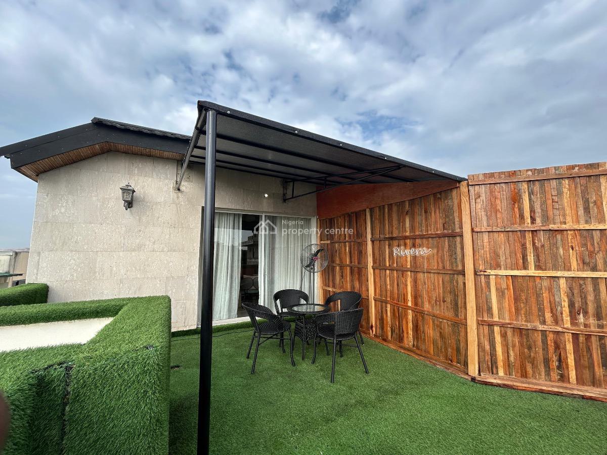 Beautiful One Bedroom Apartment with Pool and Rooftop Lounge, Phase 1, Lekki, Lagos, Mini Flat (room and Parlour) Short Let